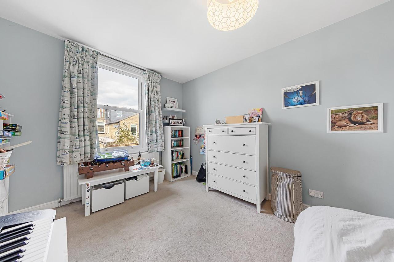 Holiday home Veeve - Clapham Fairytale London