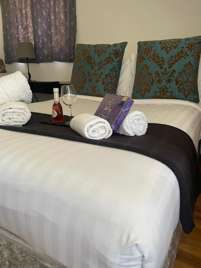 Sw16 Norbury Guest house