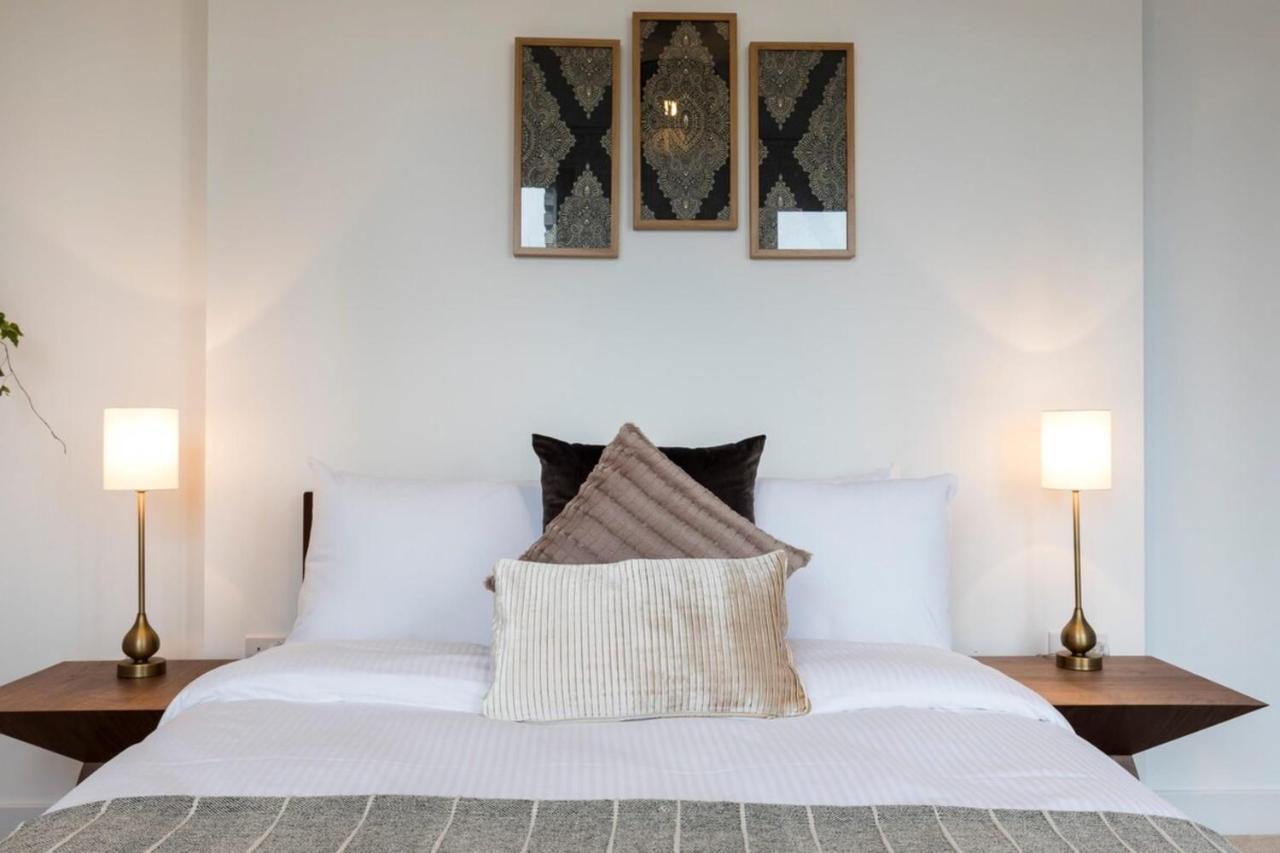 Leilighet Modern & Designed 2 Bed Penthouse Apt Sleeps Five London