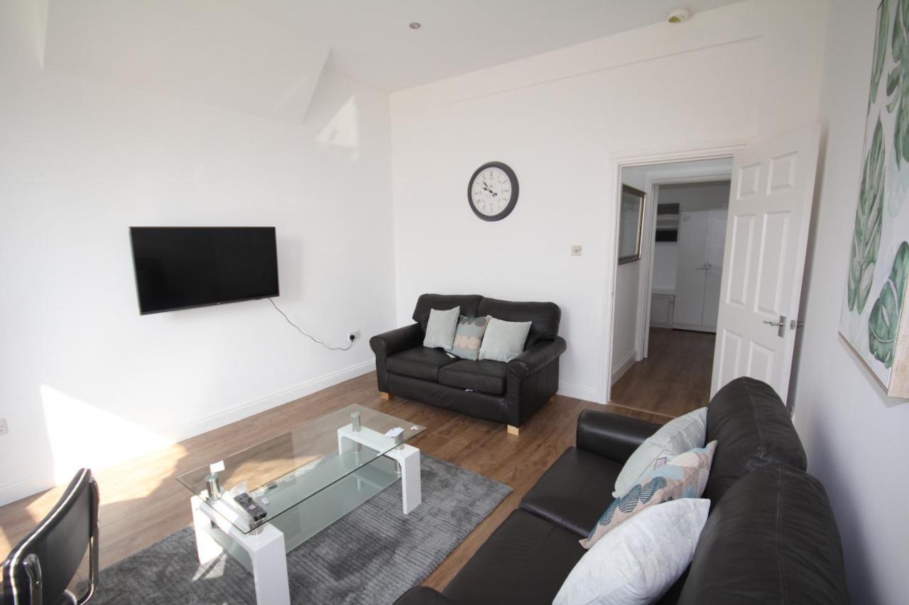 Harlesden Road Place * London