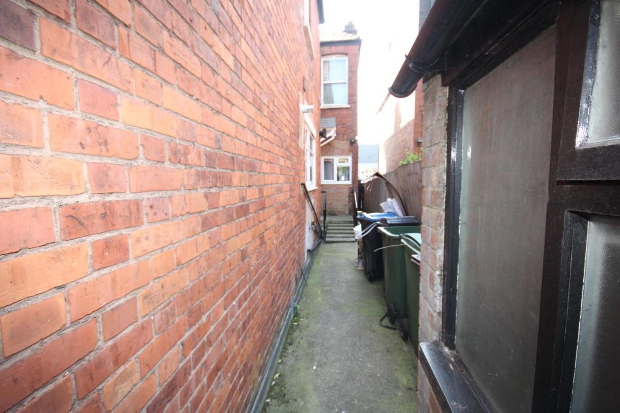 Harlesden Road Place Apartment London