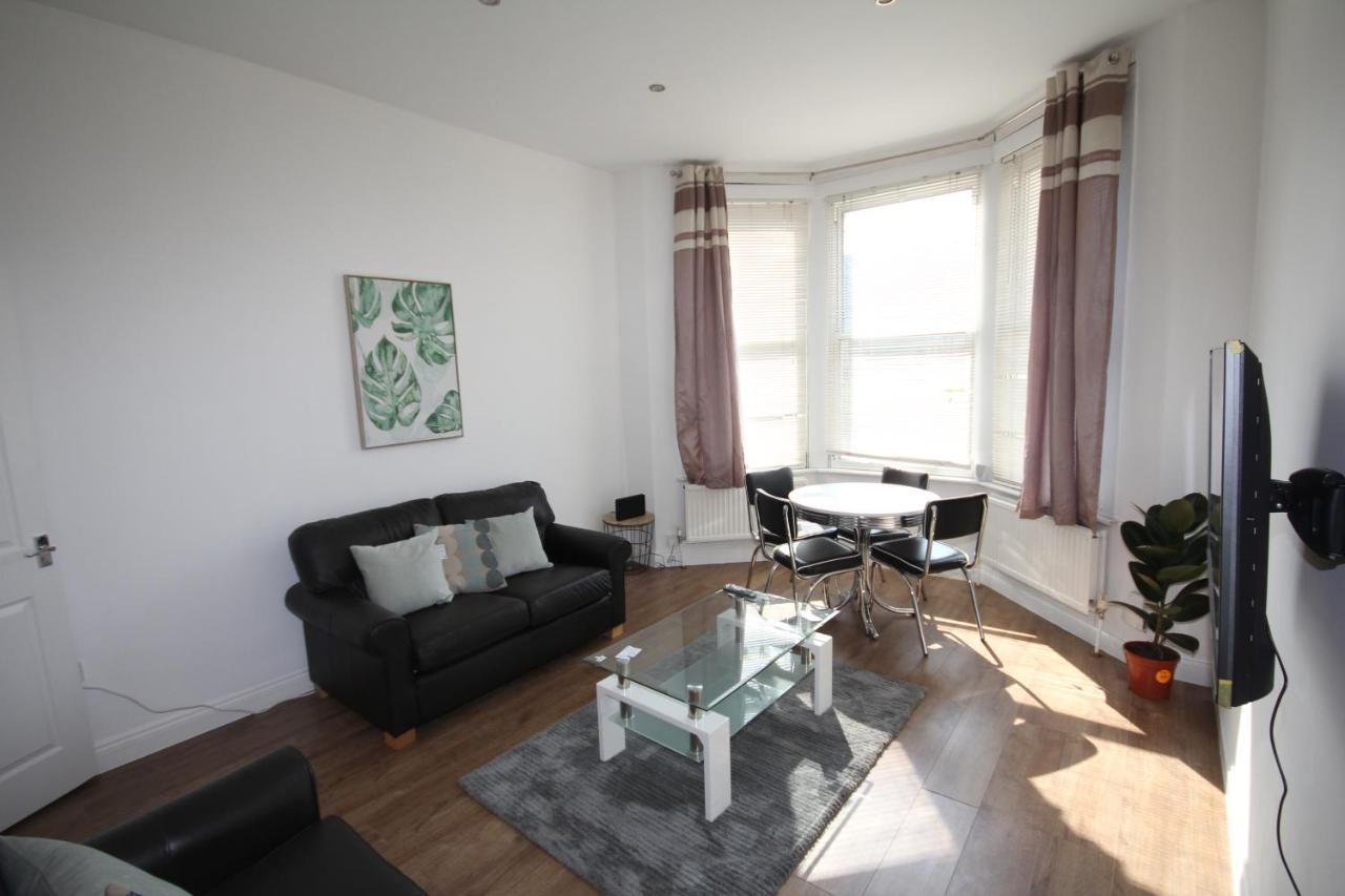 Apartment Harlesden Road Place