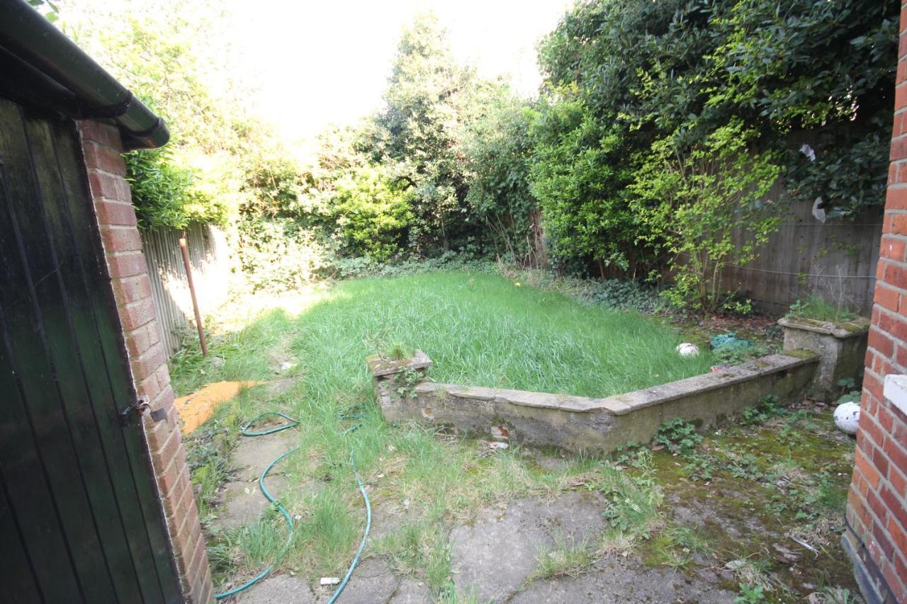 Harlesden Road Place Apartment *