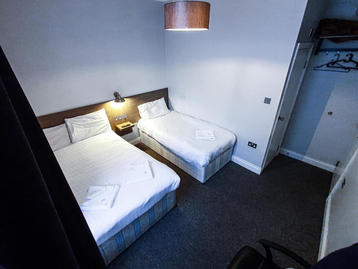 Plaza Hotel London