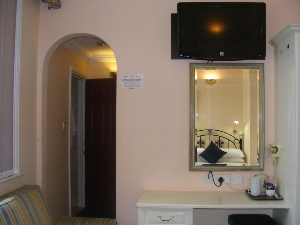 Mermaid Hotel London