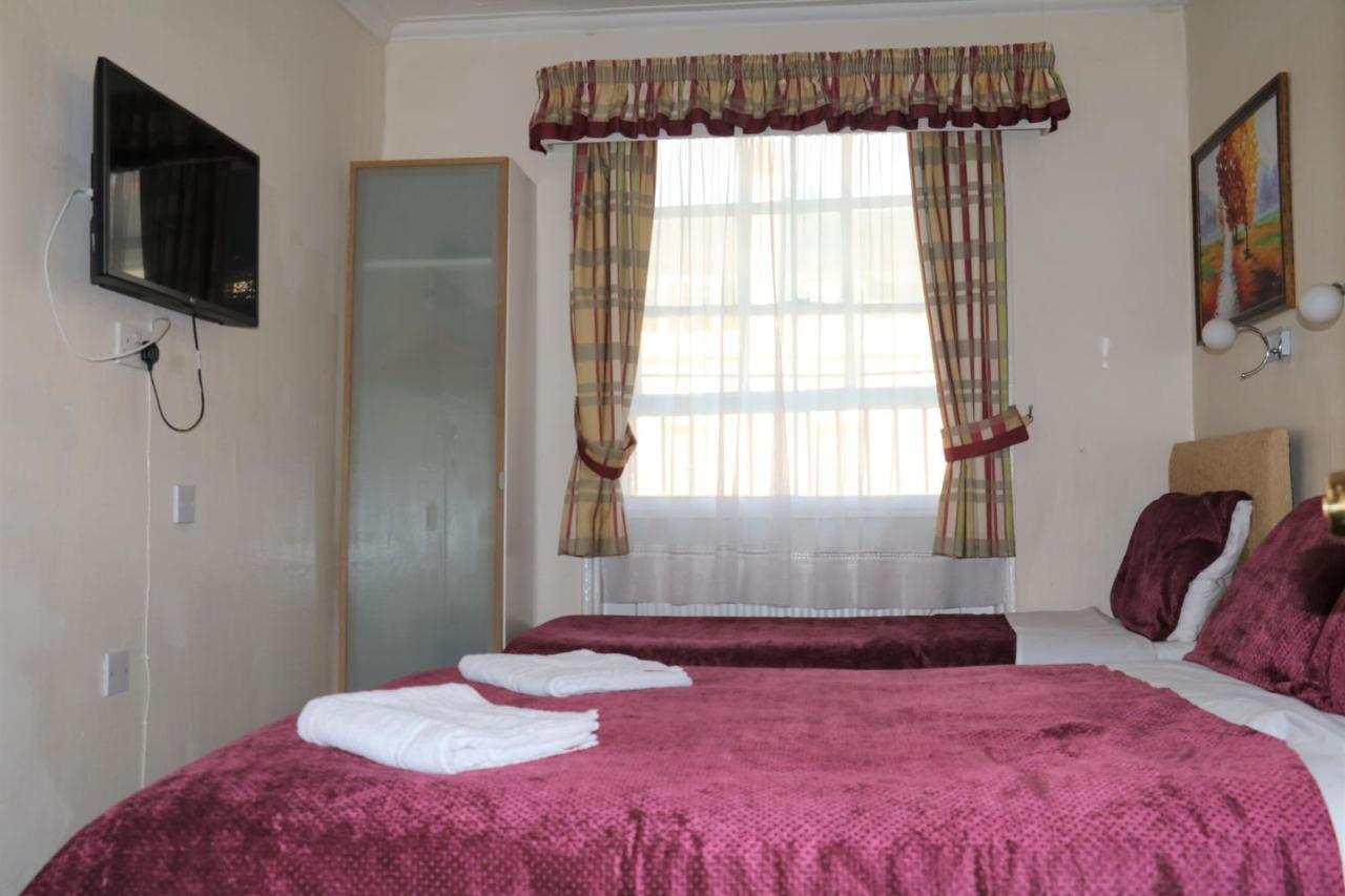 Barry House 3* London