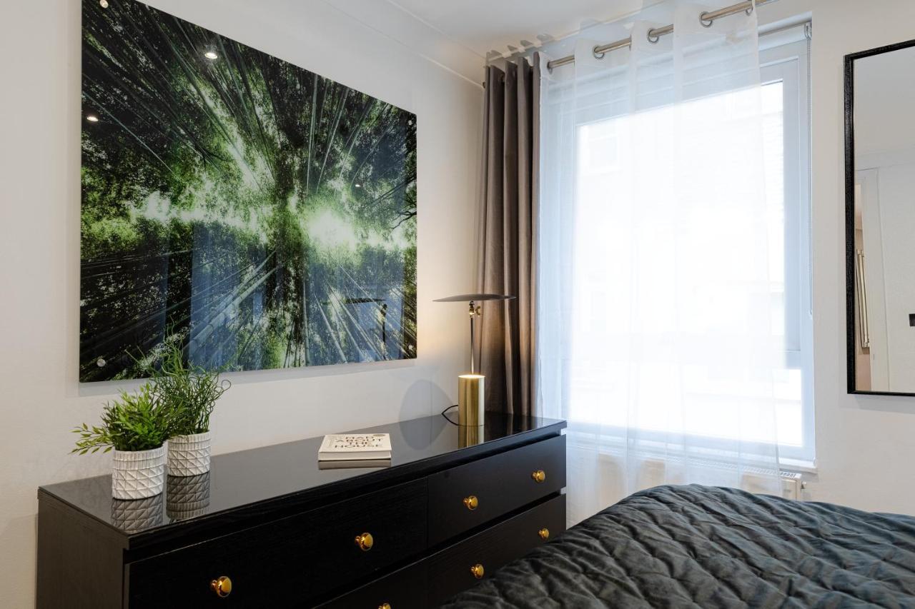 Explore The Exquisite West-end From A Harrods Family And Couple Appartement Londen