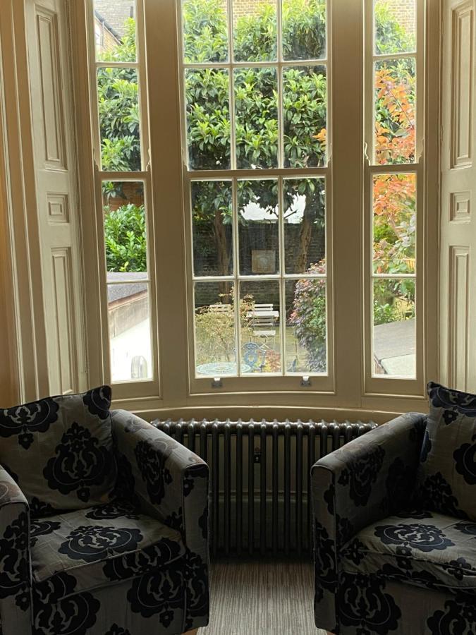Kennington B & B London