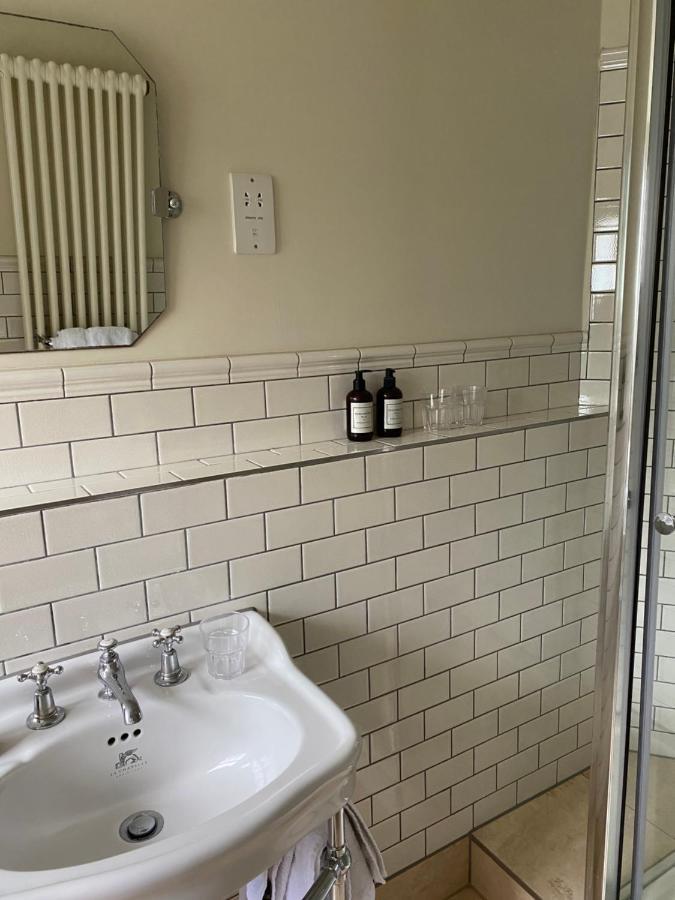 Kennington B & B Bed & Breakfast 4*