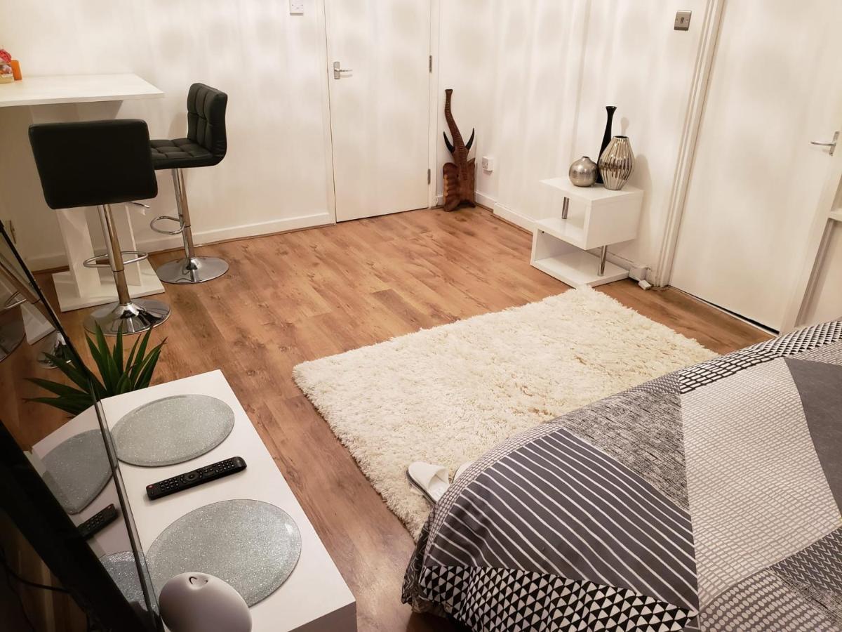 Only In A Homestay London