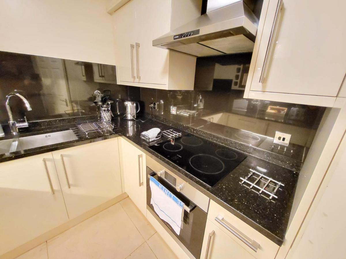 Apartamento Garland Stylish 2 Bedroom A Minute Walk From Station Londres