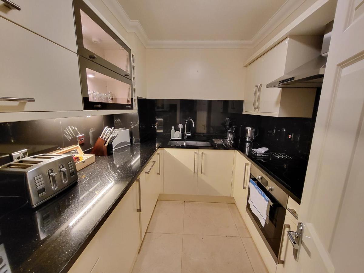 Garland Stylish 2 Bedroom A Minute Walk From Station Apartamento Londres