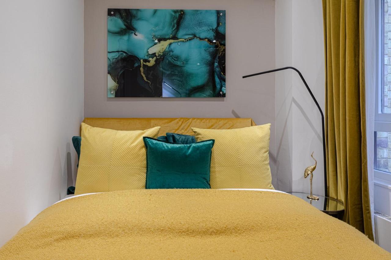 Explore The Exquisite West-end From A Harrods Family And Couple Appartement