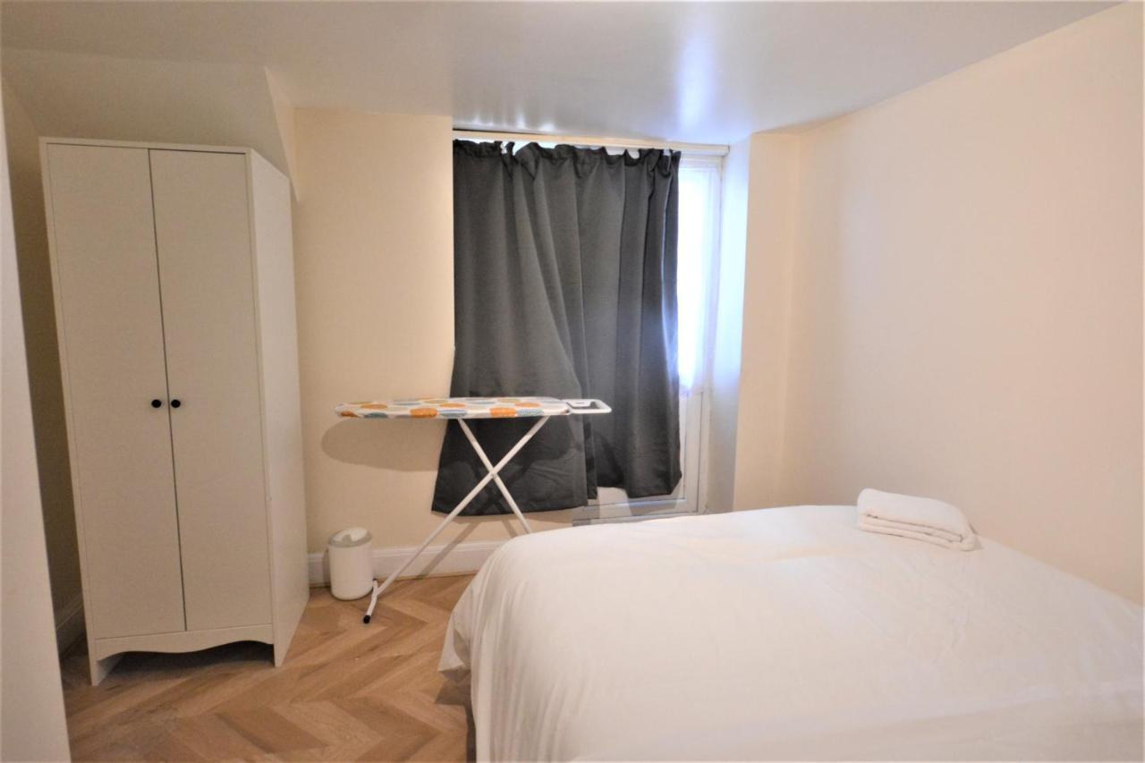 Apartment Modern One Bedroom