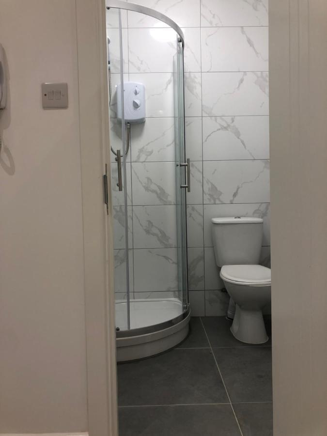 Privatunterkunft Modern Furnished Studio *