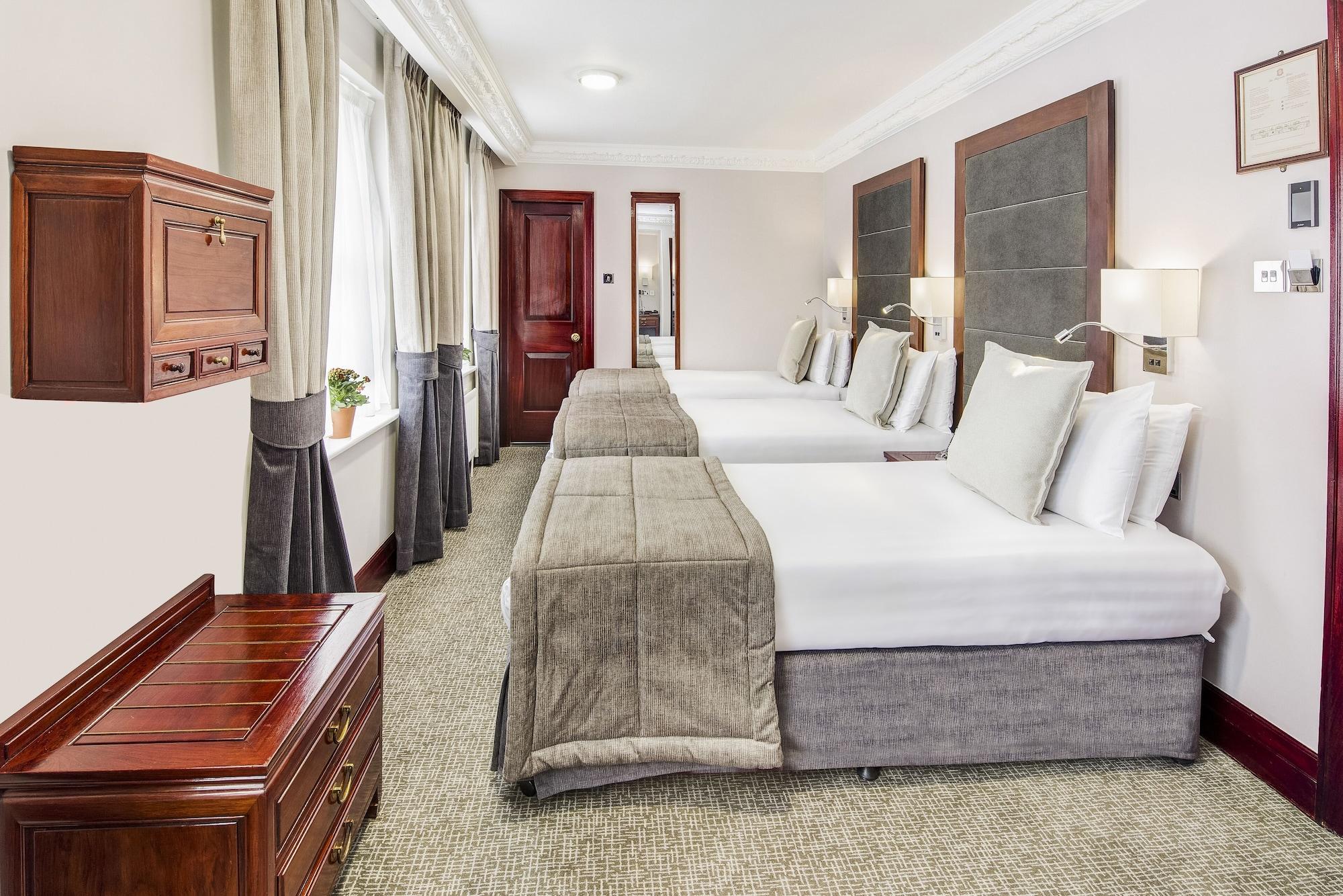 Gem Fitzrovia Hotell 4*