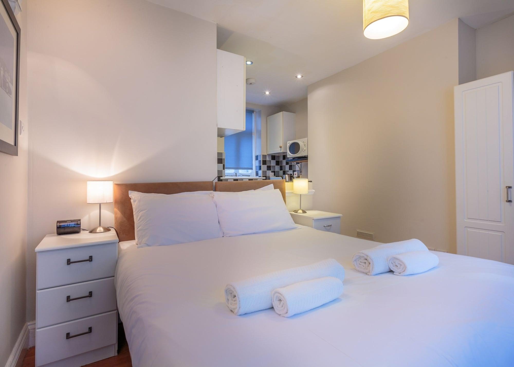 Castletown House Apartment *