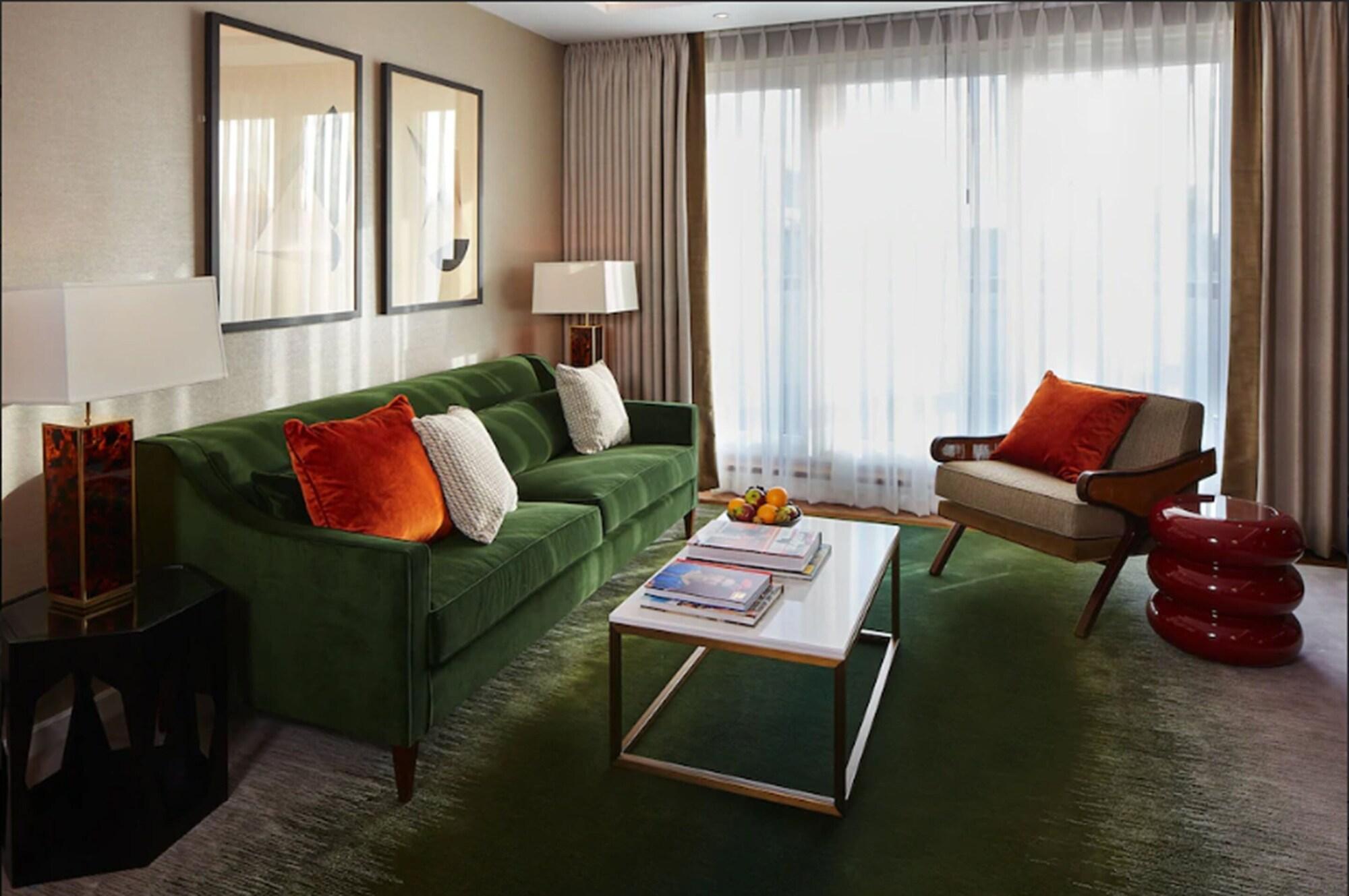 Aparthotel Cheval Gloucester Park At Kensington 5*