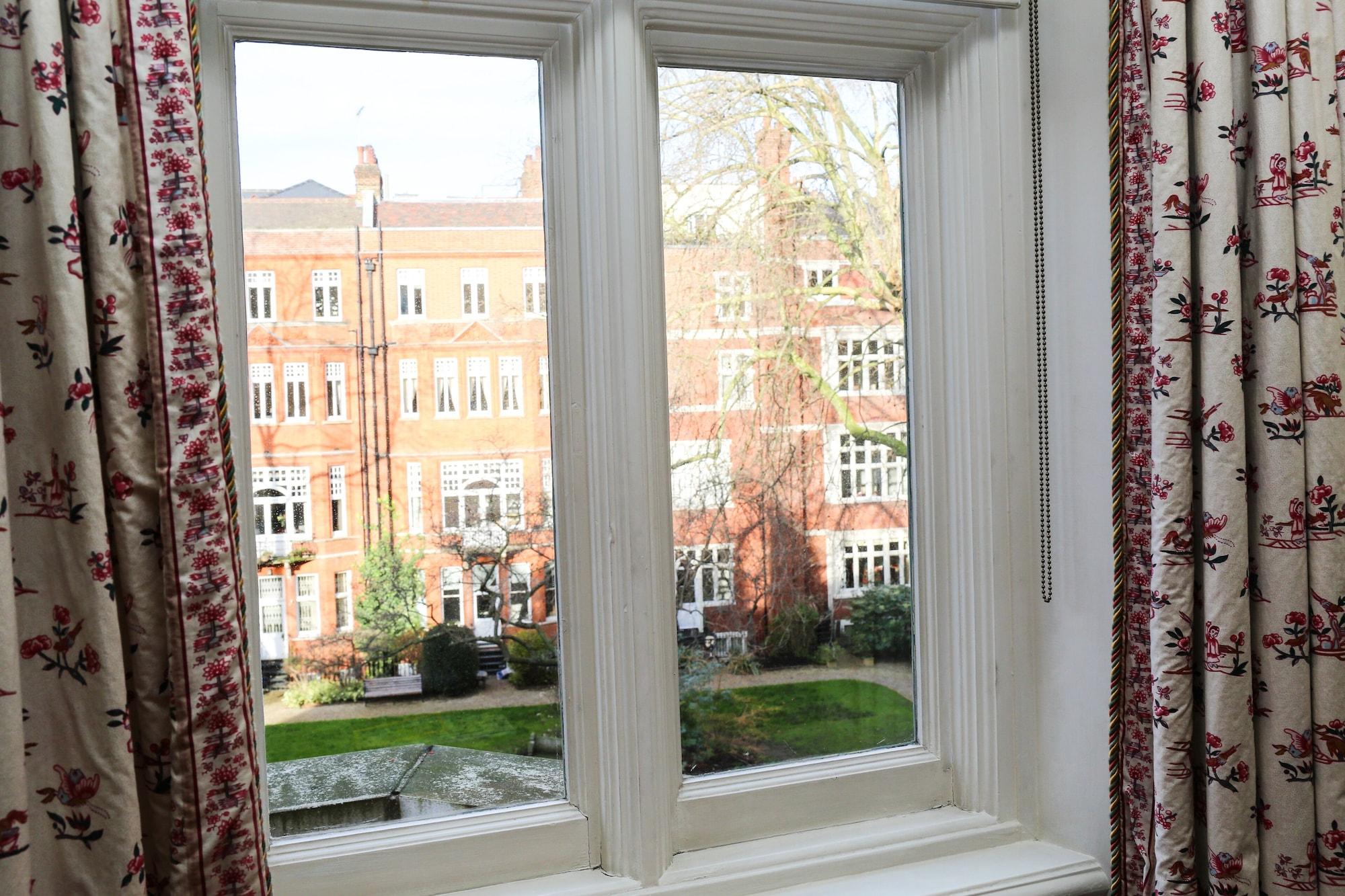 The Chelsea Townhouse By Iconic Luxury London