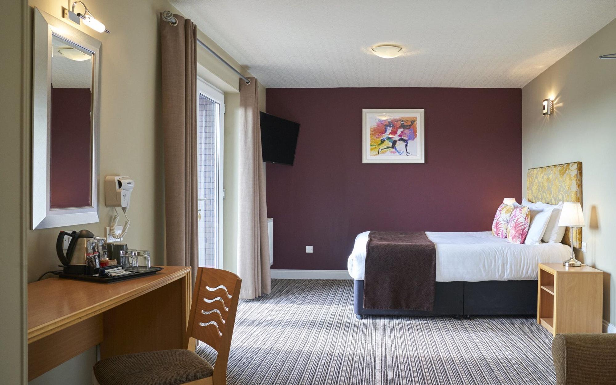 Hotel Antoinette Wimbledon 3*