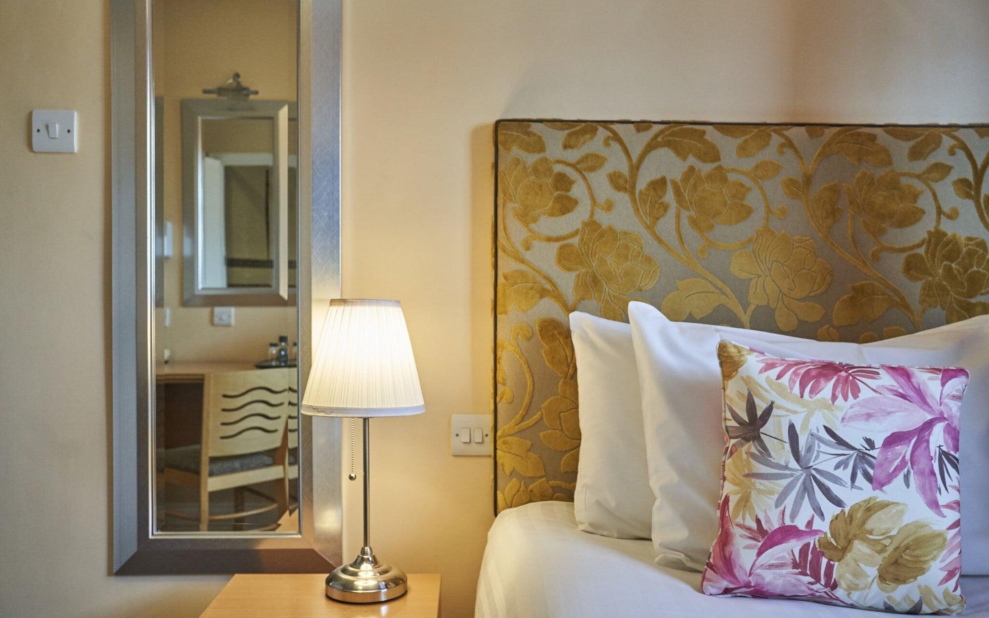 Antoinette Wimbledon Hotel London