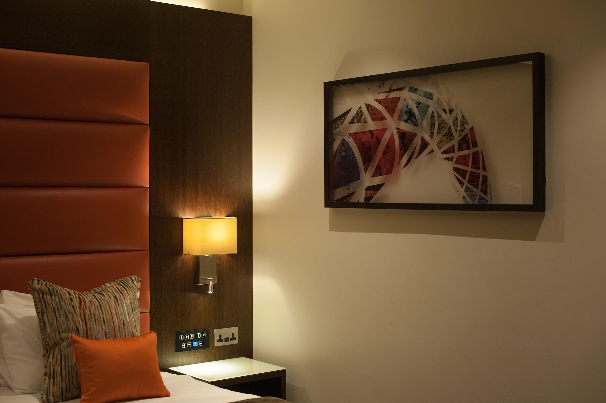 St George's - Wembley Hotell
