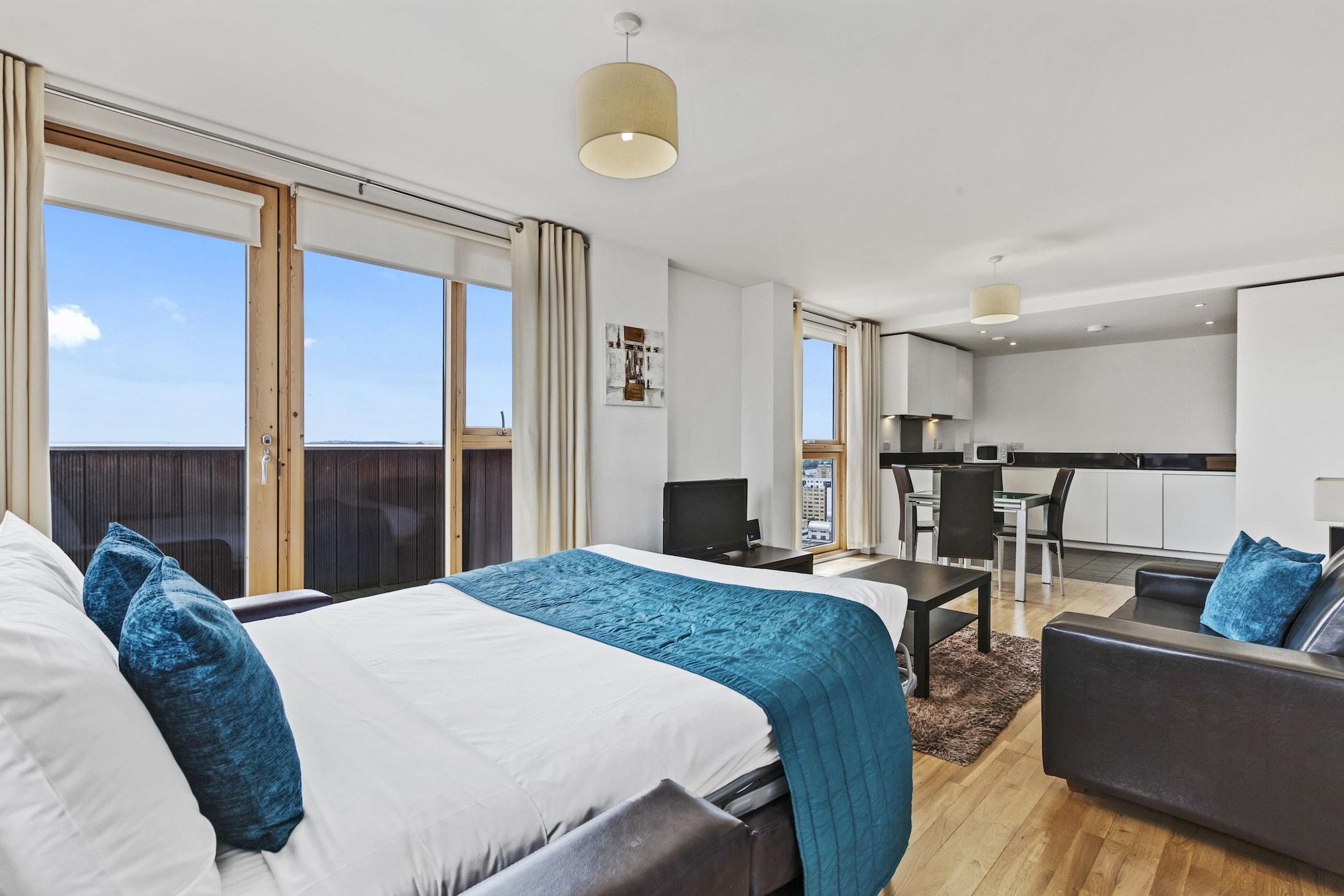 Apartment Phoenix Heights By Bridgestreet