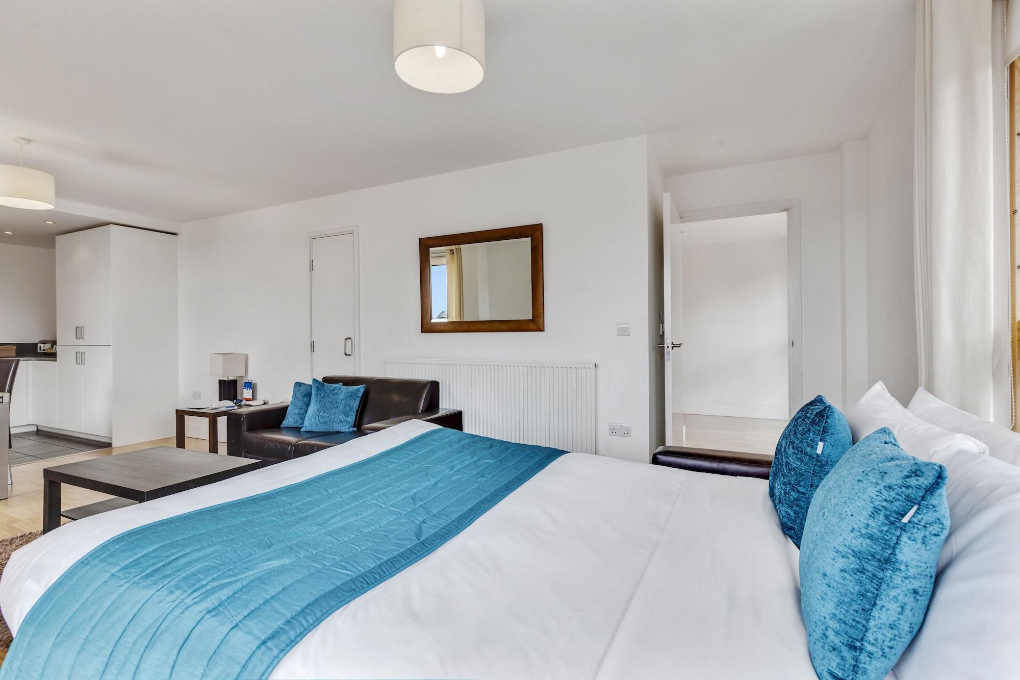 Phoenix Heights By Bridgestreet * London
