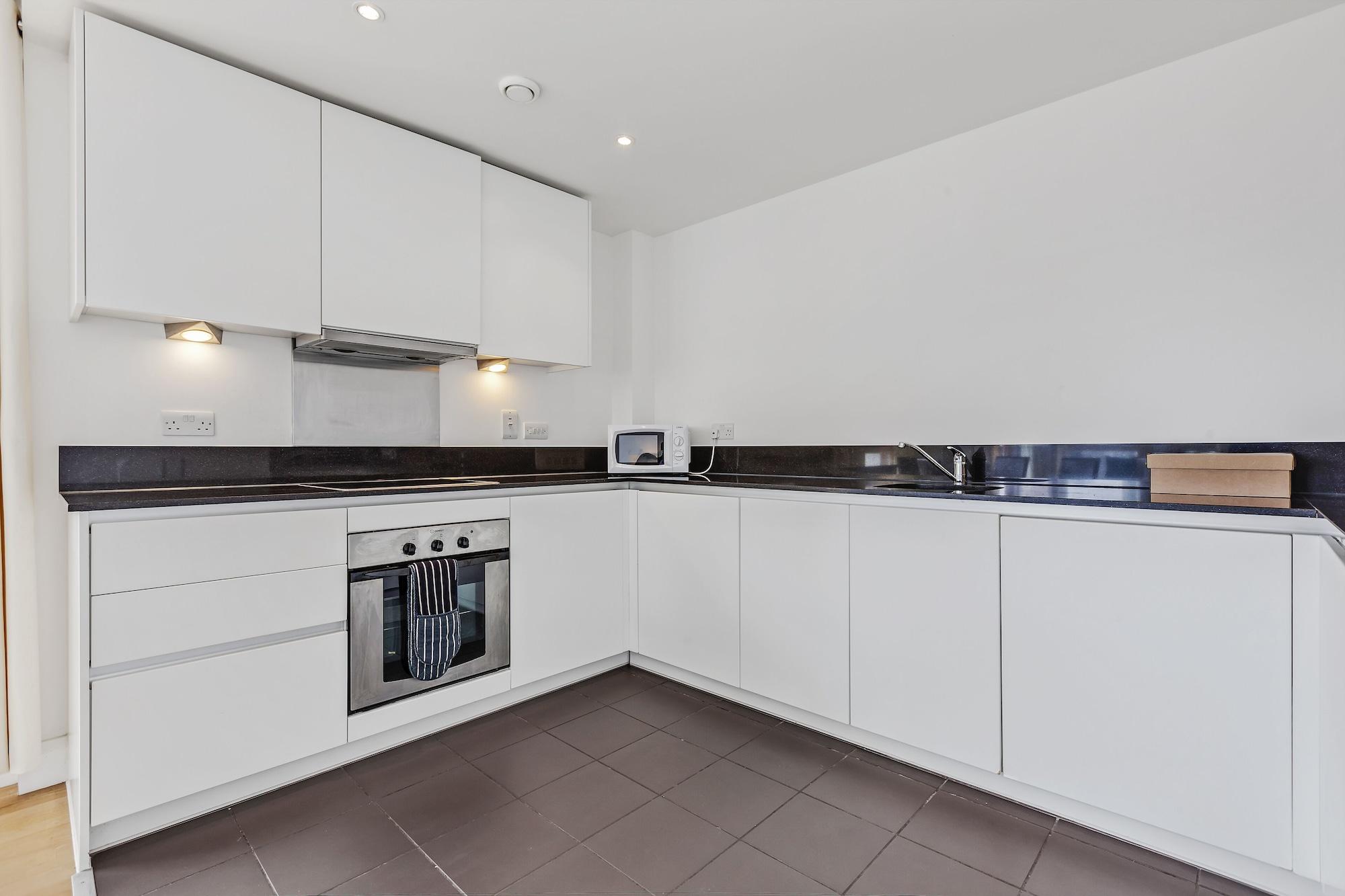 Phoenix Heights By Bridgestreet * London