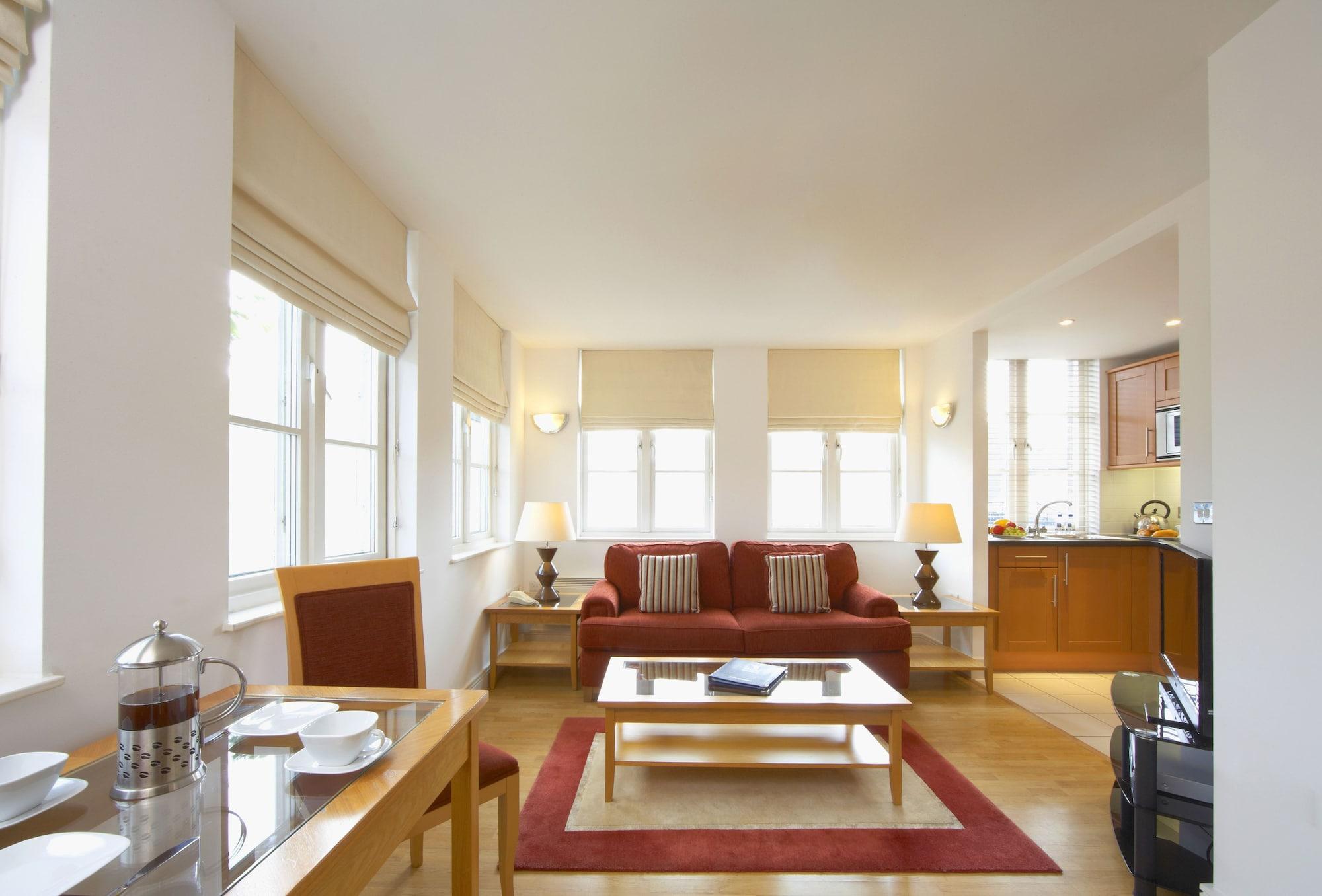 Marlin - Queen Street 4* London