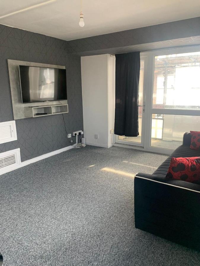 Tt Luxury Apartment London