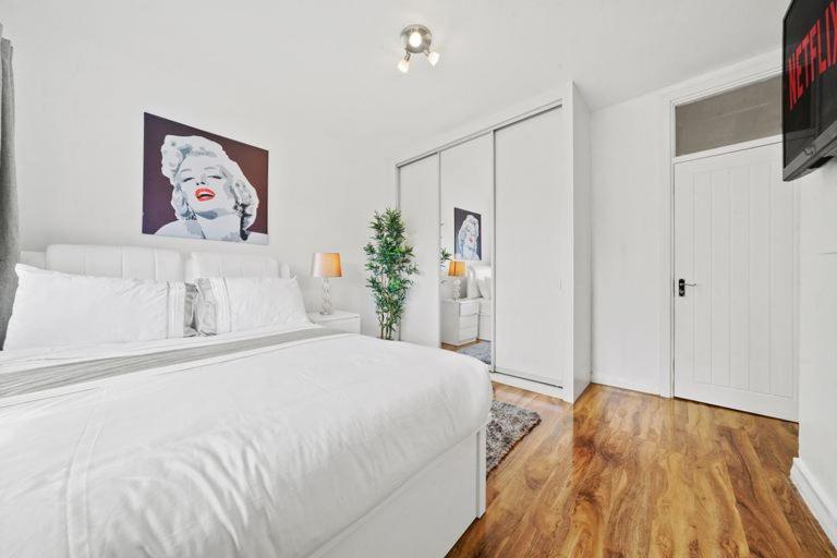 Trinity Large 3 Bed By Tower Bridge Bridge