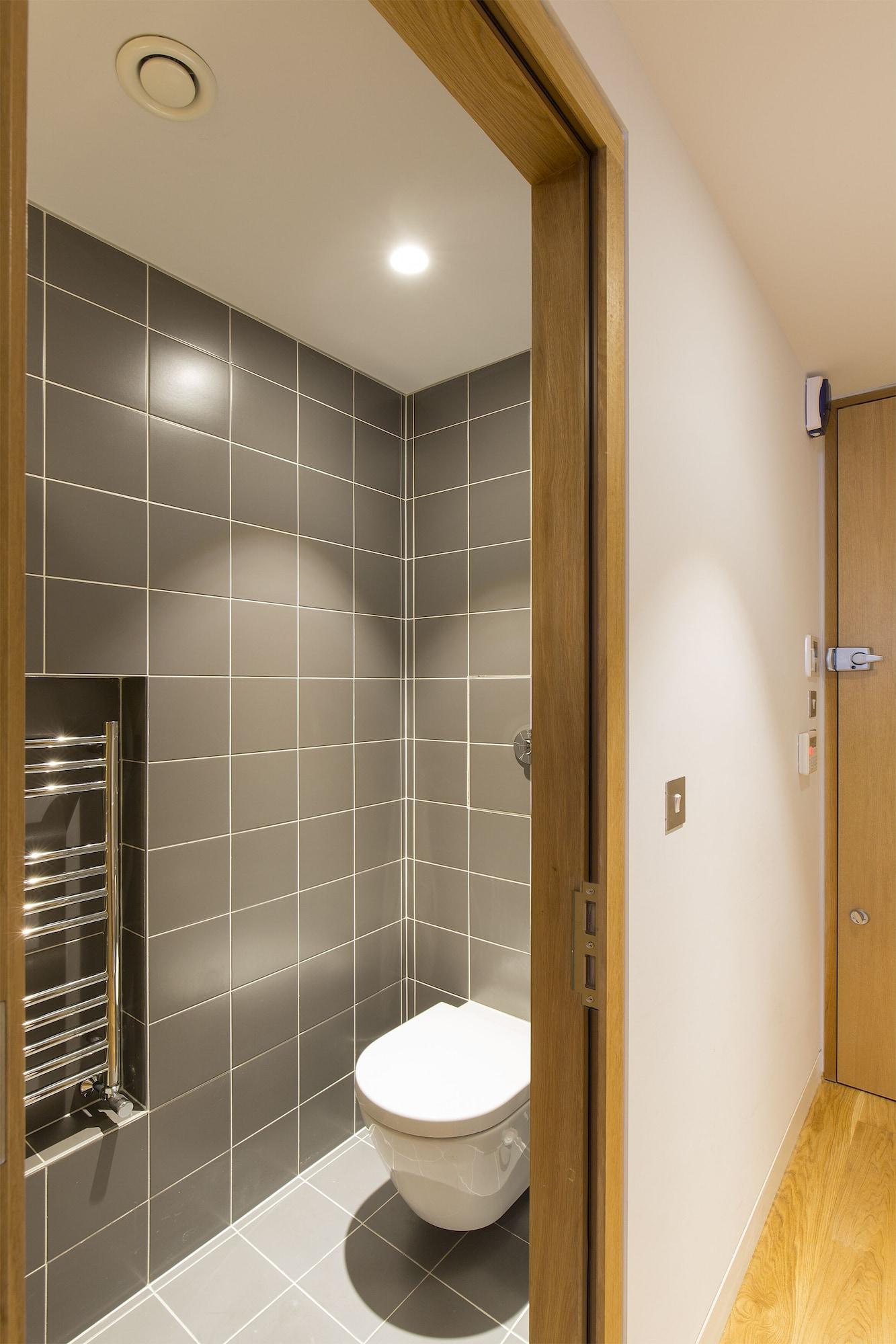 Holborn One Apartment