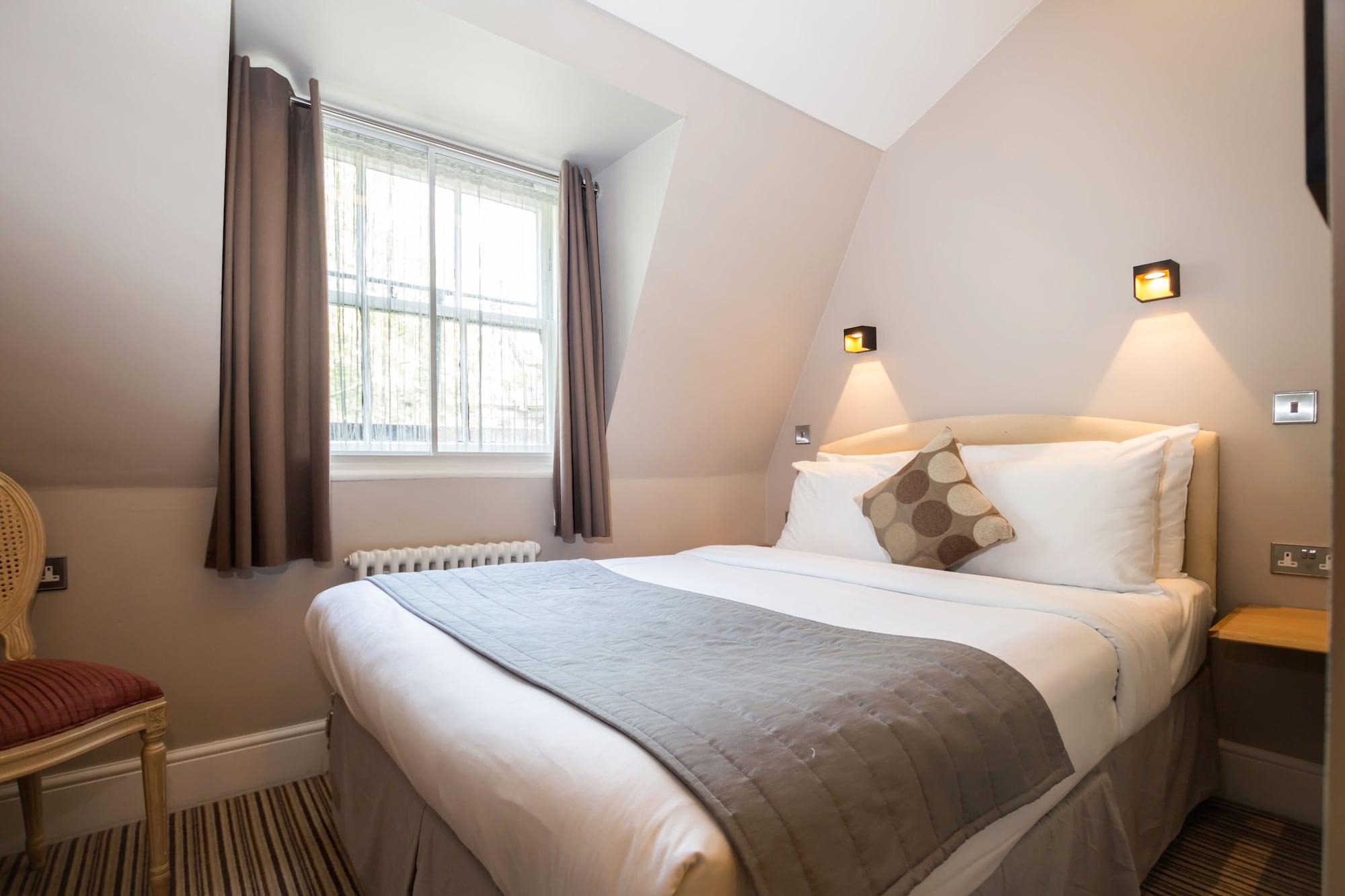 Arosfa By Compass Hospitality 3*