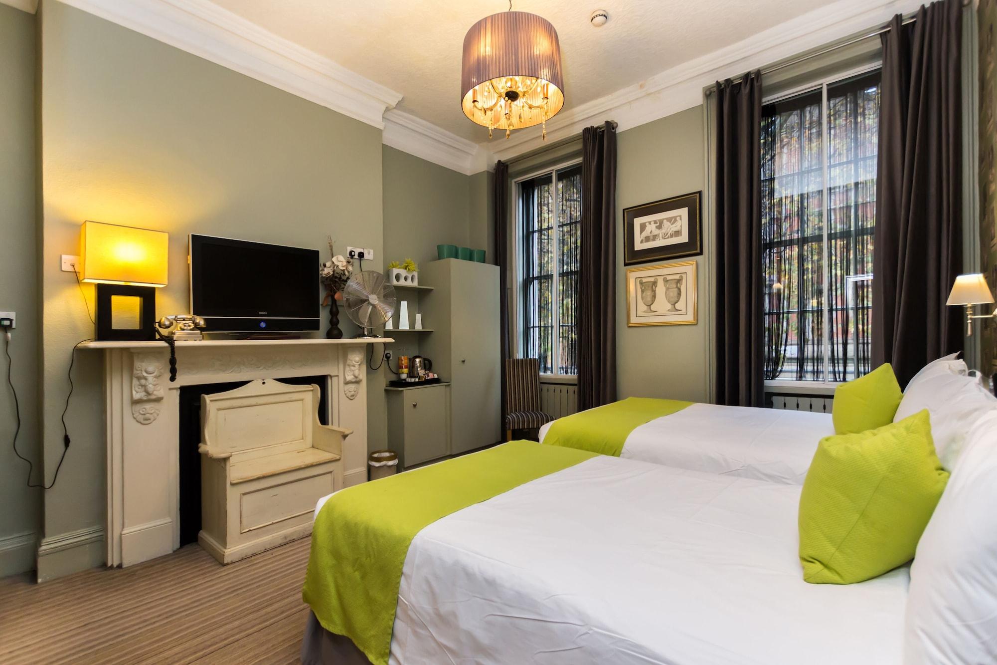 Arosfa By Compass Hospitality 3* London