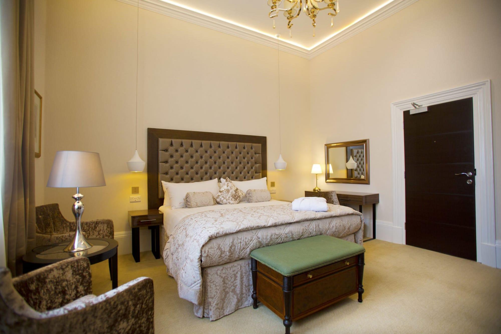 Hotel The Lansbury Heritage A Sunday - Canary Wharf London