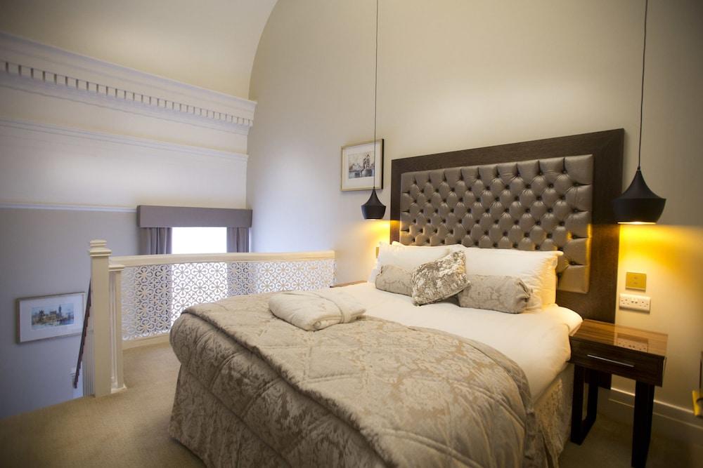 Hotel The Lansbury Heritage A Sunday - Canary Wharf London