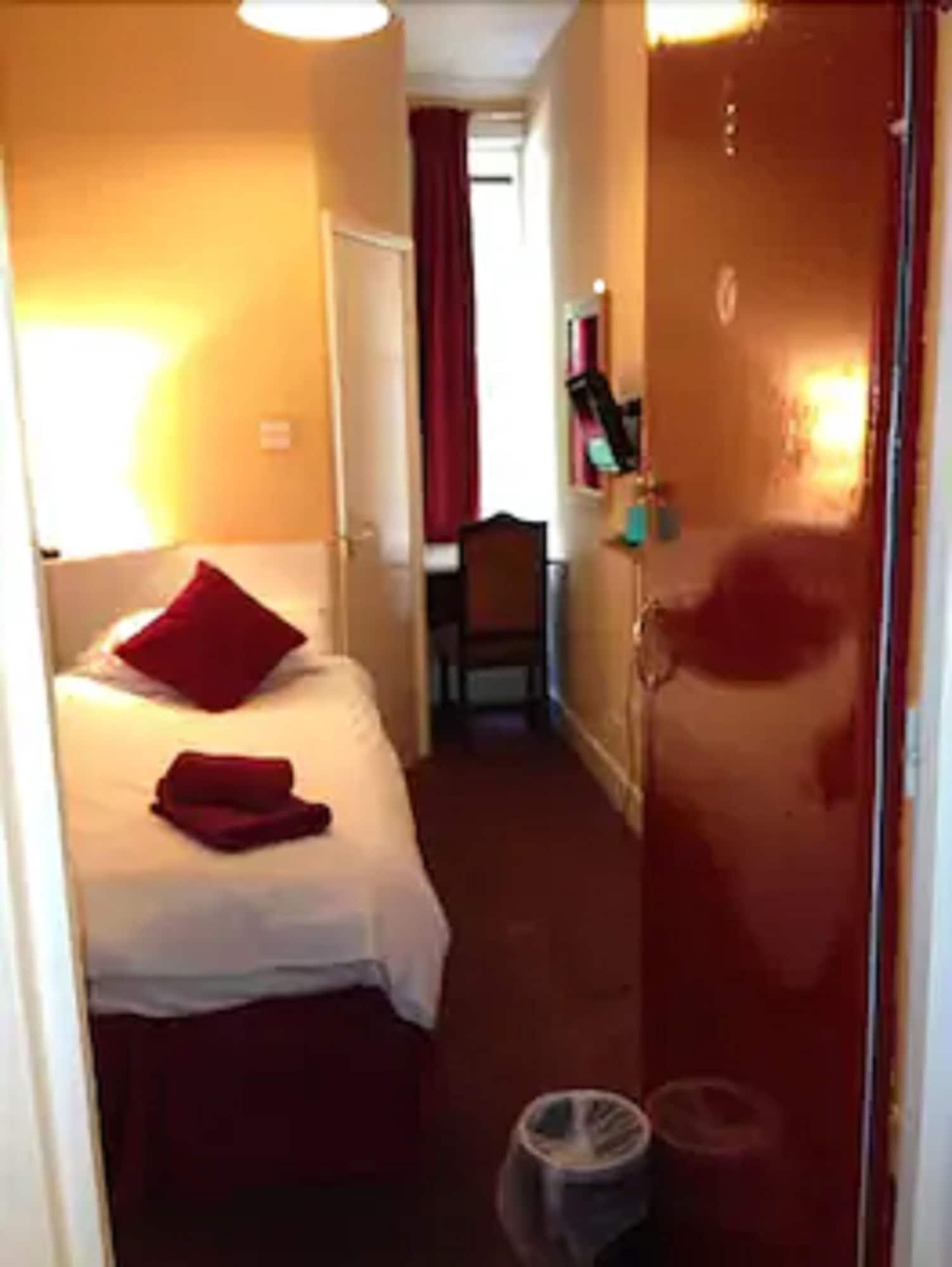 Abbey Bed & Breakfast London
