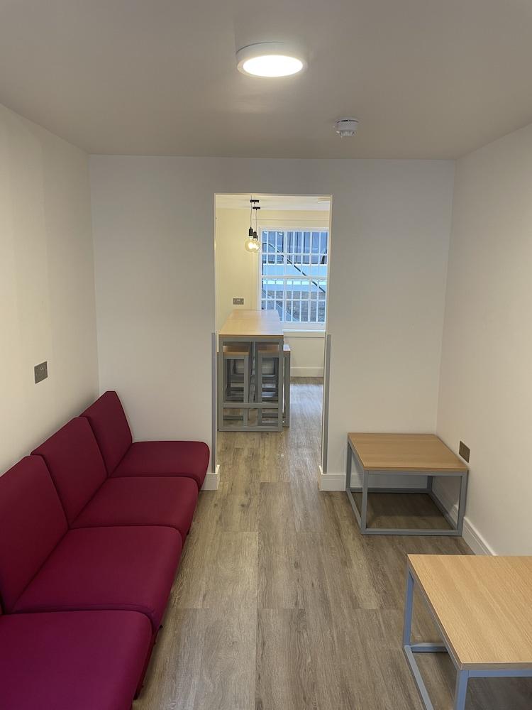 Smart Camden Hostel