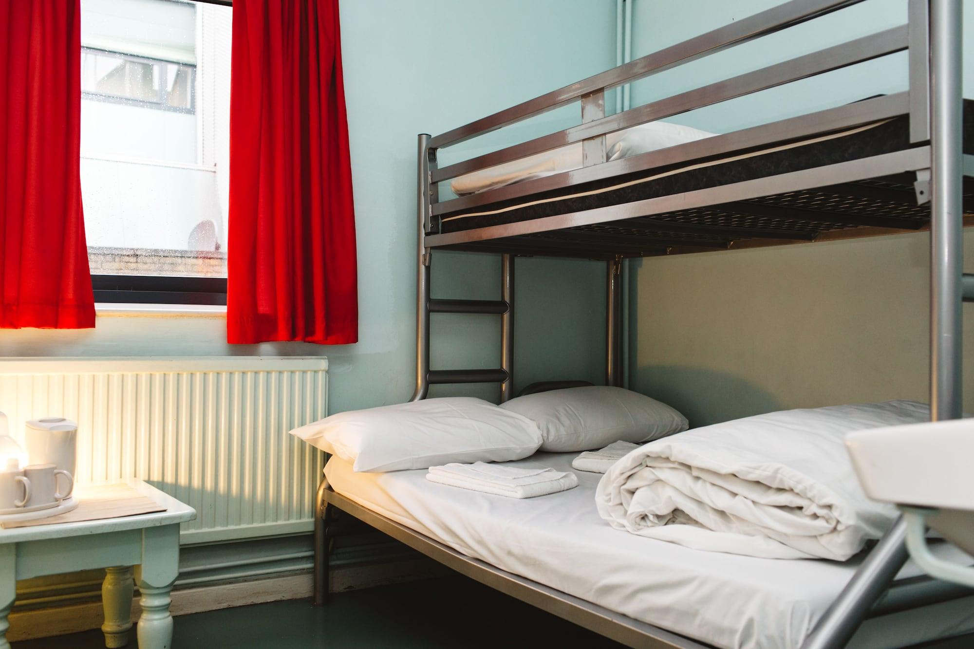 Hostal Clink261