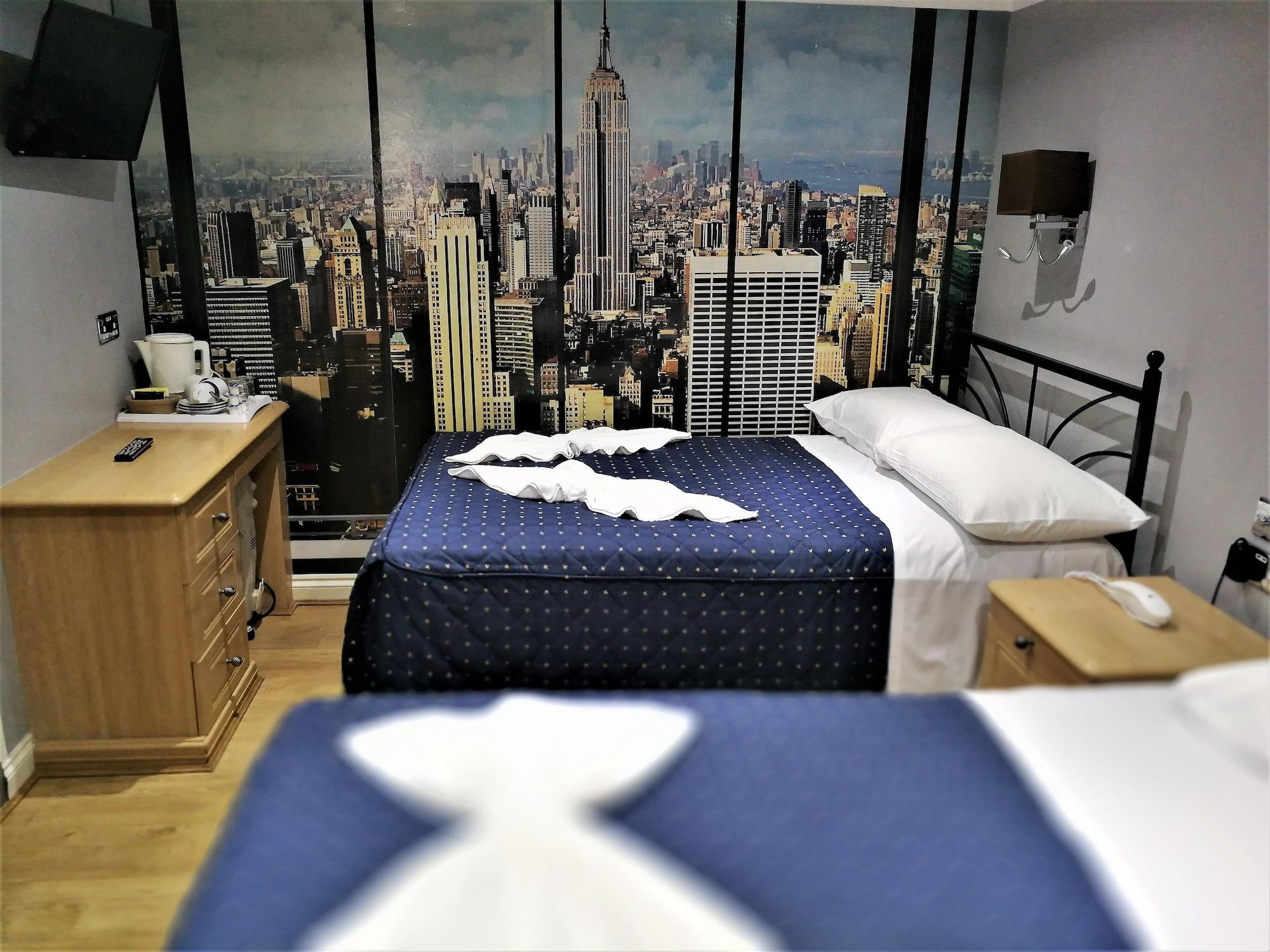 Central Hotel Hotel 2*
