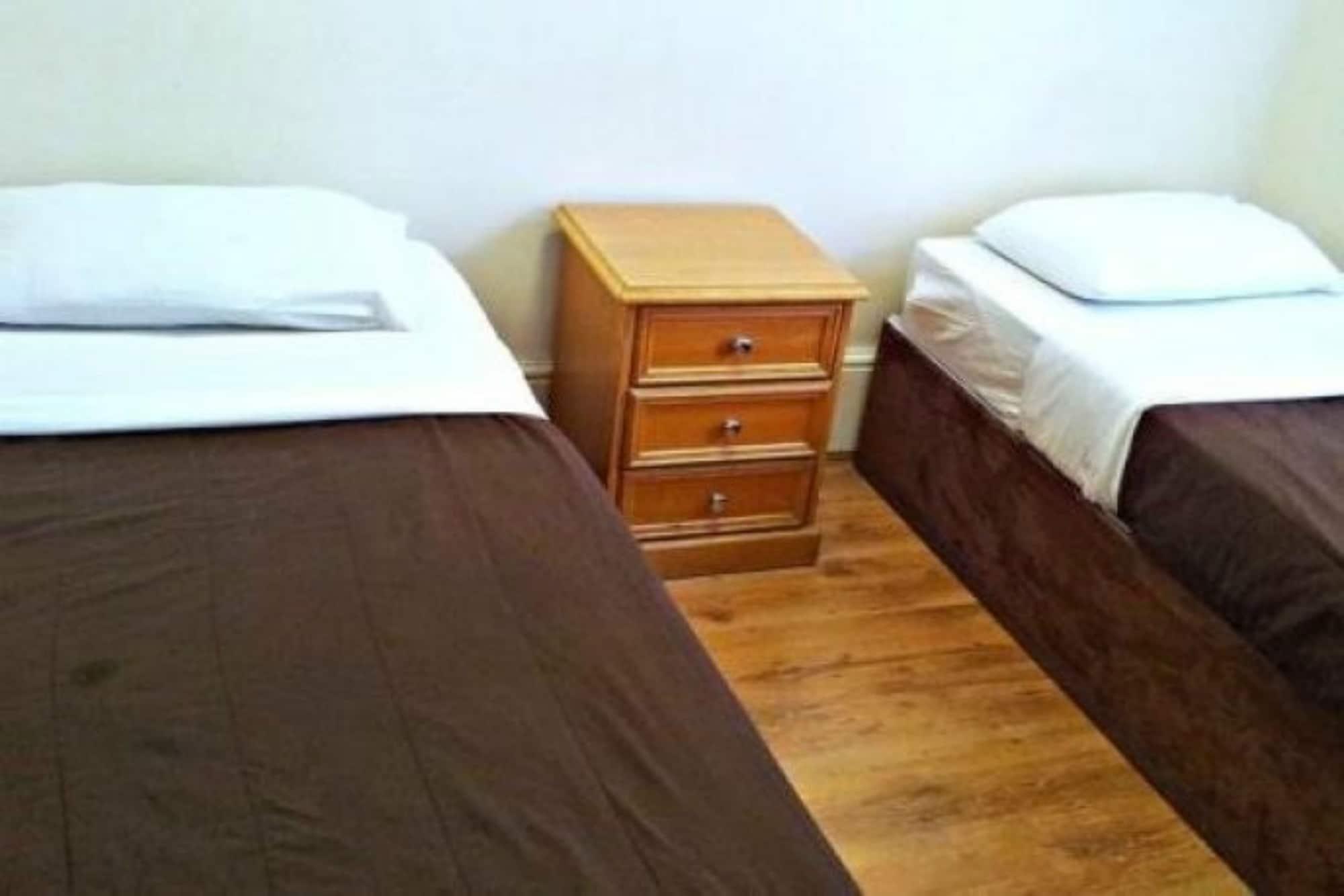 Hostel Kensal Backpackers London