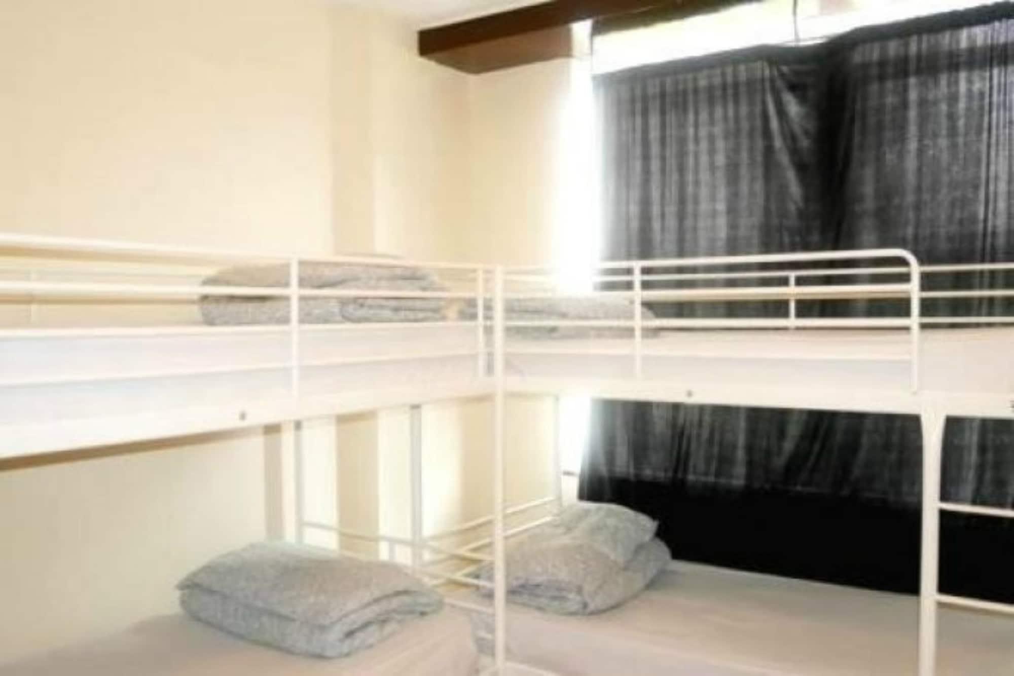 Kensal Backpackers