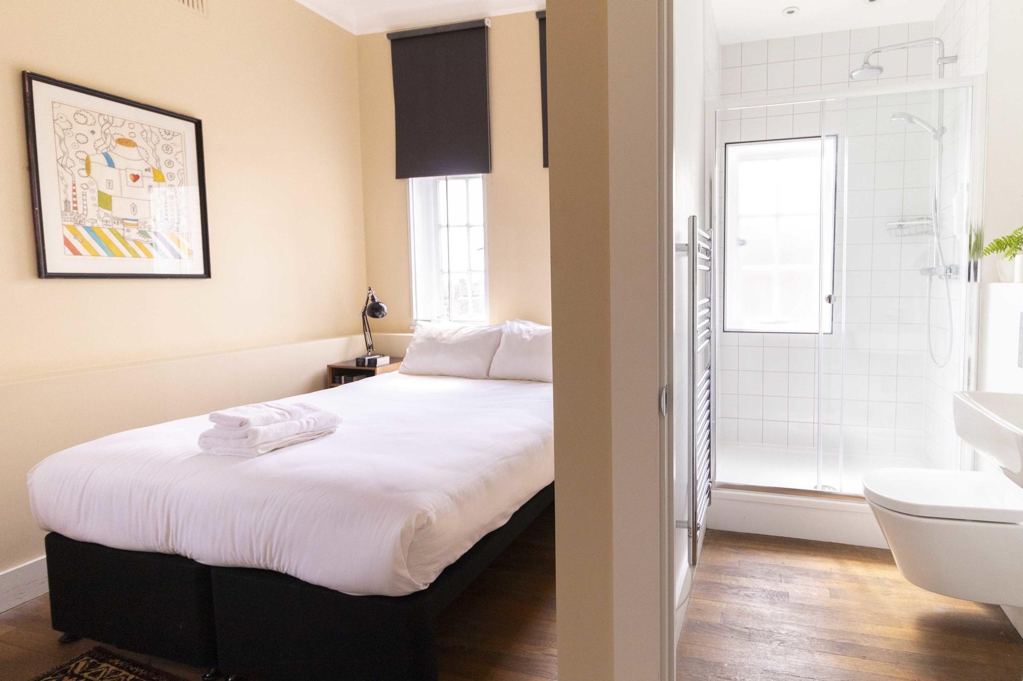 Green Rooms Hotell