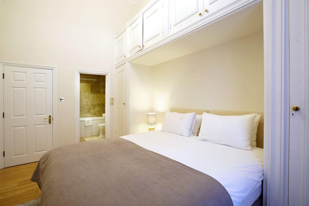 Queensgate Court Londen