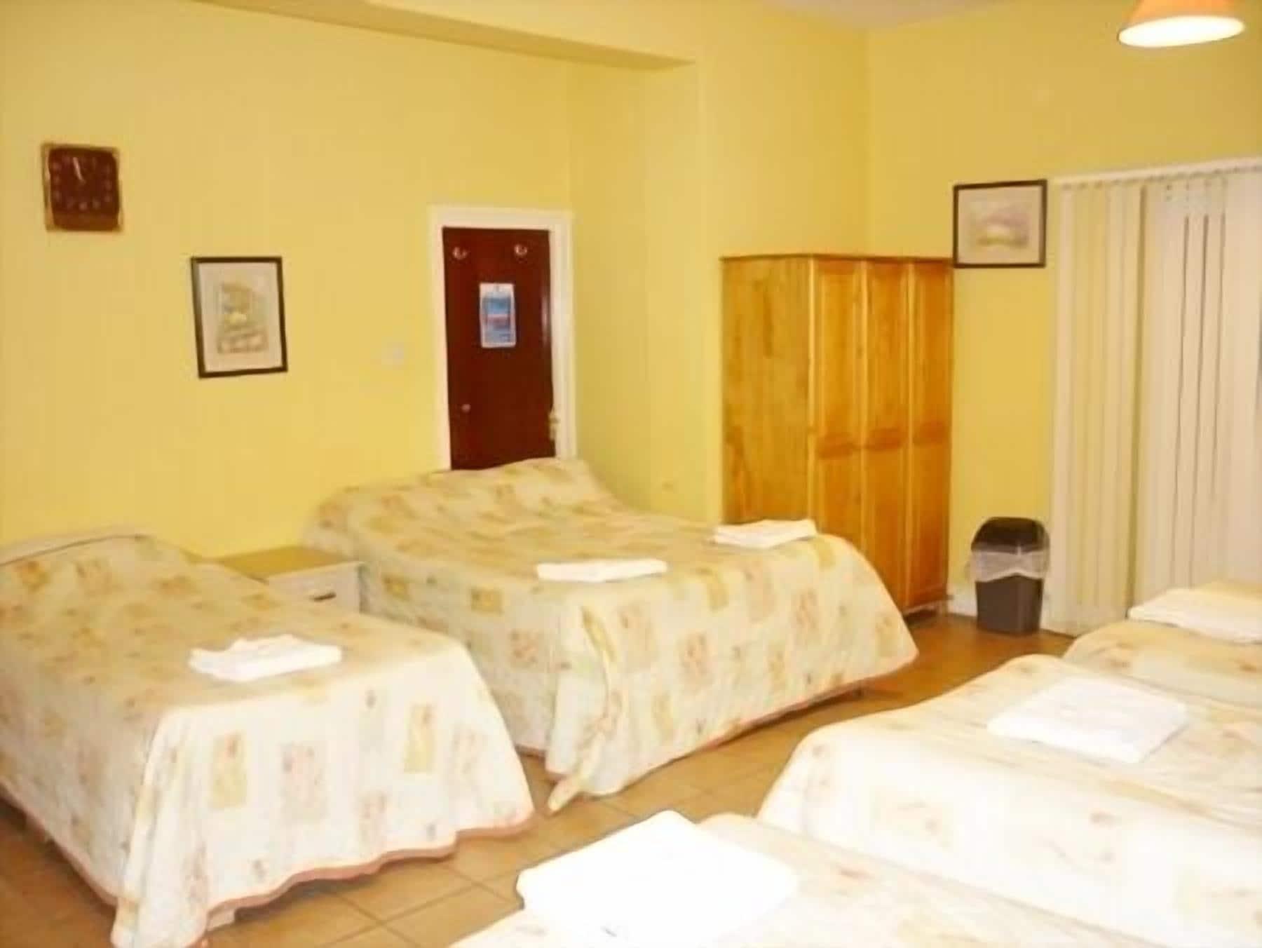 Acton Town Hotell London