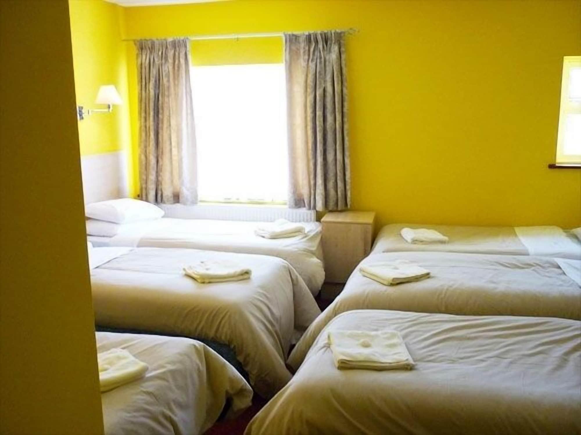 Acton Town Hotell