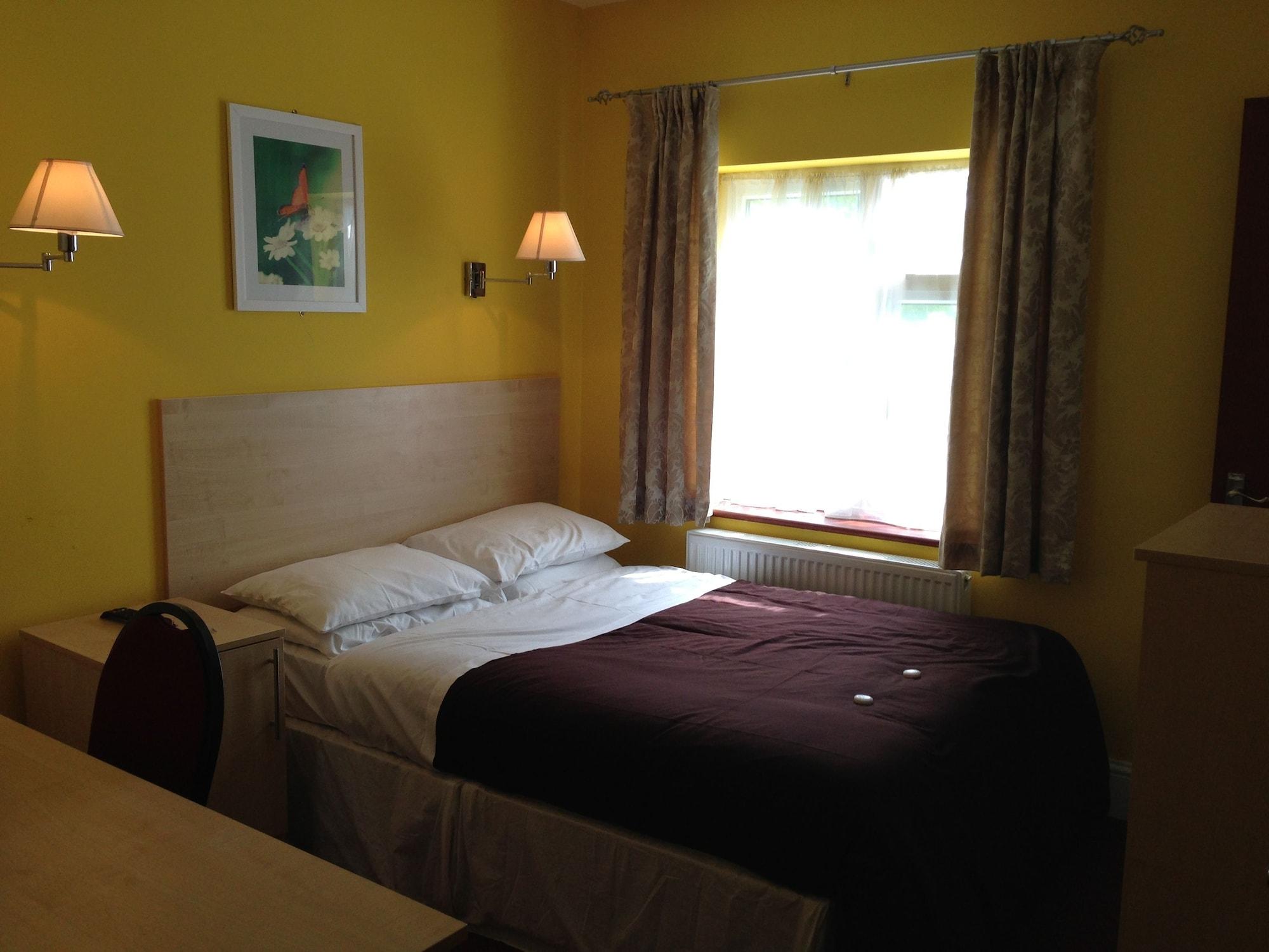 Hotell Acton Town 2*