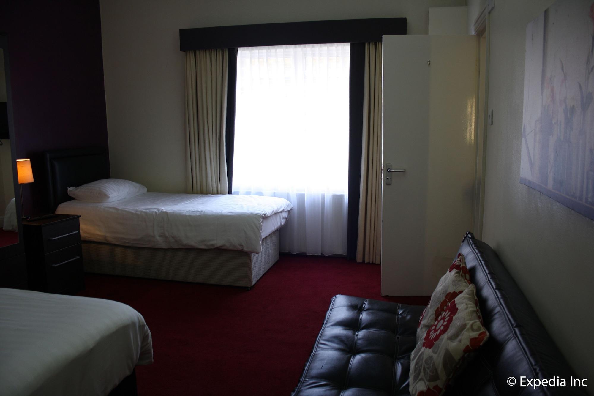 Islington 3*