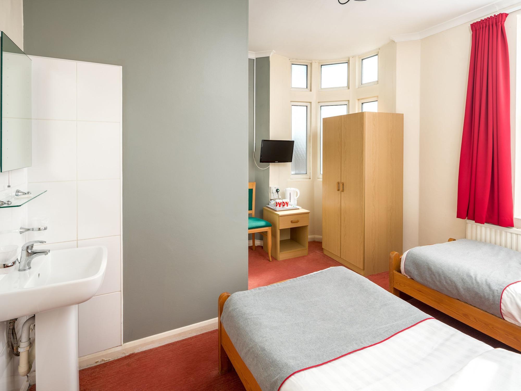 Bros Hotel London